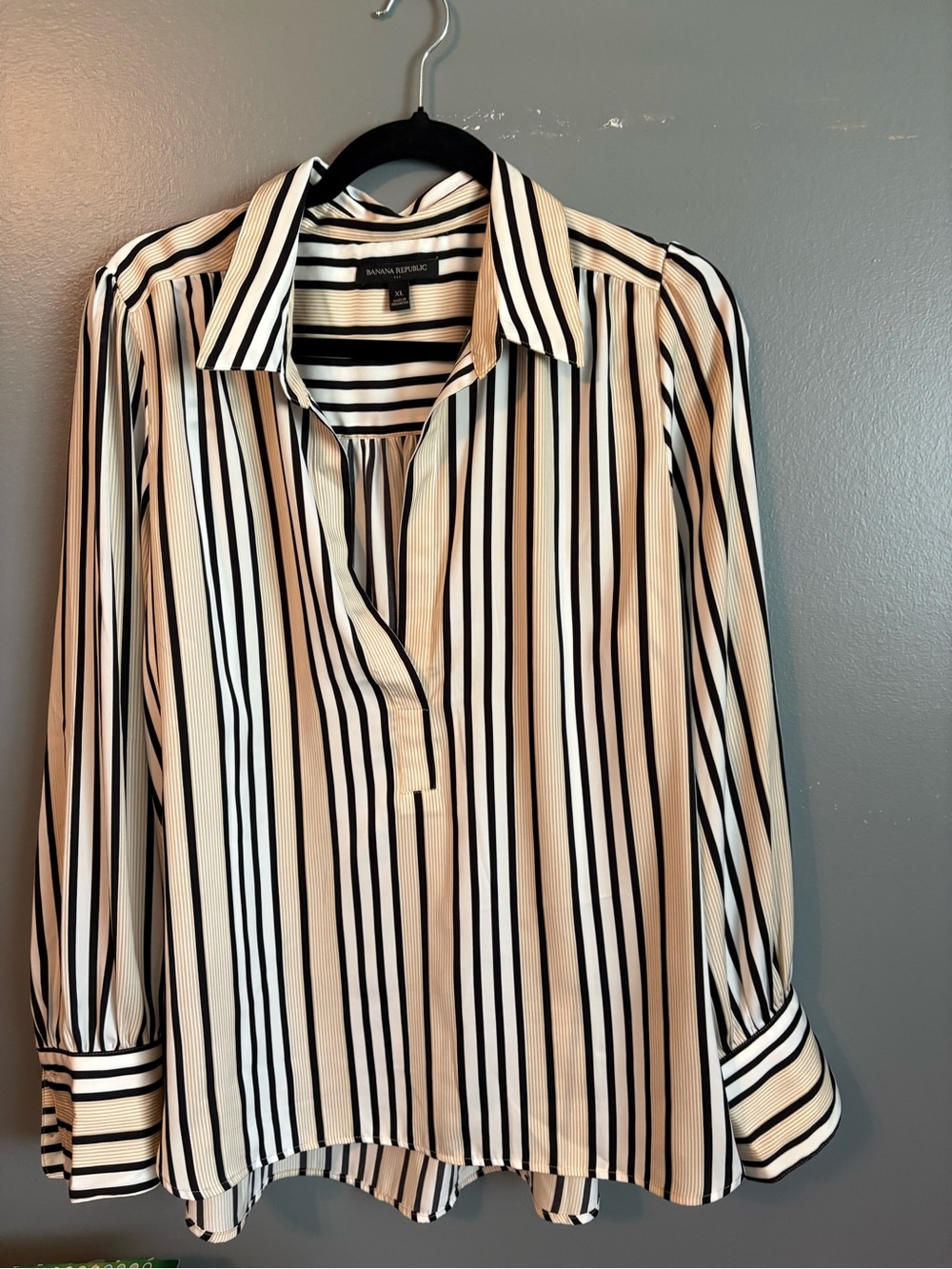 Banana Republic Factory Black and White Vertical Stripe Collared Blouse